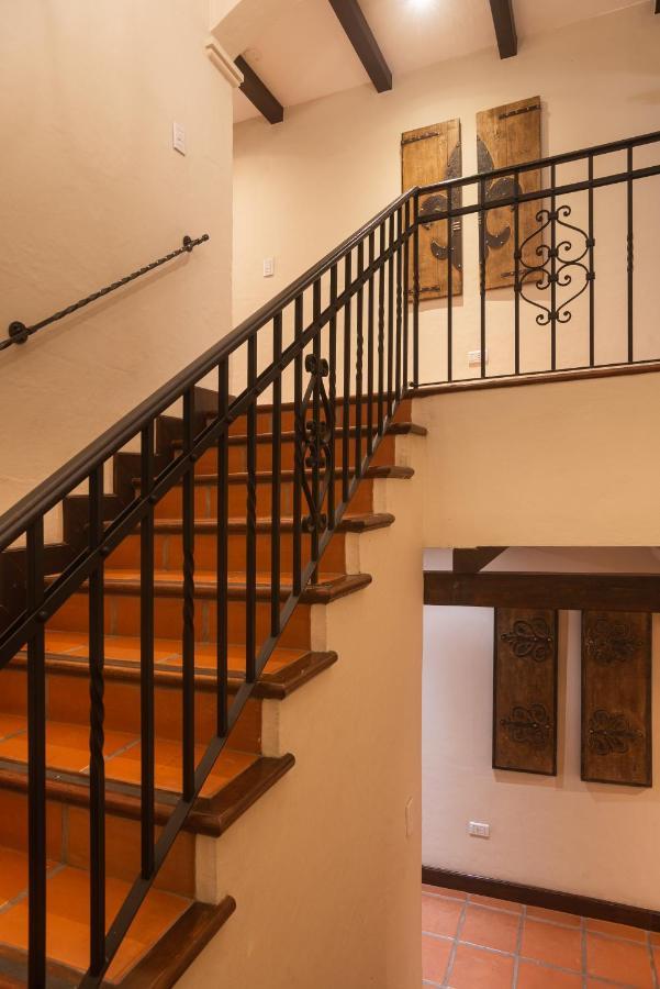 Hotel Boutique Balcon De La Plaza Salta Dış mekan fotoğraf