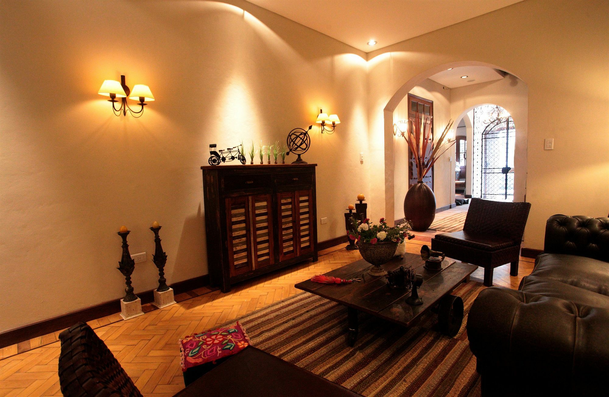 Hotel Boutique Balcon De La Plaza Salta Dış mekan fotoğraf